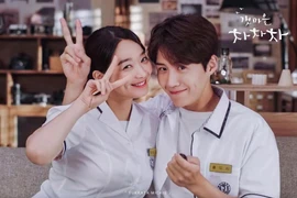 Hometown Cha-Cha-Cha - dấu ấn từ “chuyện tình làng biển”