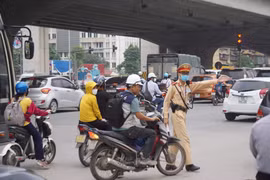 Không vi phạm giao thông vẫn có thể bị dừng xe kiểm tra