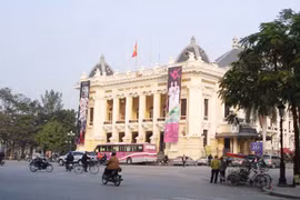 Chương trình nghệ thuật "Tháng 10 Hà Nội"