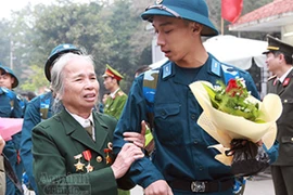 Những hình ảnh xúc động tại lễ giao nhận quân 2017