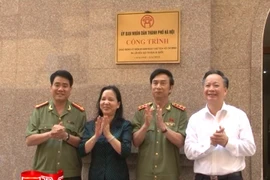 Gắn biển hai công trình kỷ niệm 65 năm Chủ tịch Hồ Chí Minh ra lời kêu gọi ái quốc