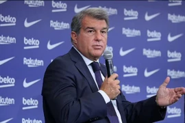 Giật mình với mức lương thê thảm tại Barcelona