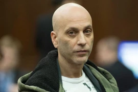 Bị bắt vì cuỗm kim cương 5 triệu USD