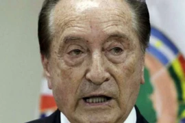 Cựu quan chức FIFA mỗi tháng tham nhũng 50.000 USD