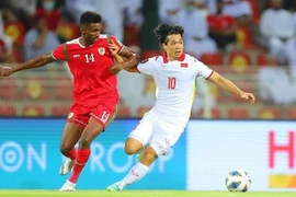 Sức mua chậm, VFF gia hạn thời gian bán vé trận Việt Nam - Oman