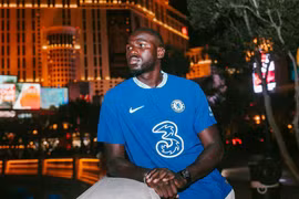 Koulibaly bị nghi ngờ khả năng thành công ở Chelsea