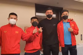 Thủ môn Đặng Văn Lâm phấn chấn hội quân tuyển Việt Nam tại Tokyo