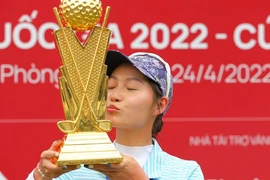 Hai VĐV tên Minh đăng quang giải vô địch golf quốc gia