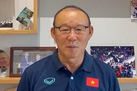 HLV Park bất ngờ dùng mạng xã hội khi chuẩn bị chia tay ĐT Việt Nam