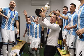 Tuyển futsal Việt Nam bất ngờ có HLV từng vô địch World Cup