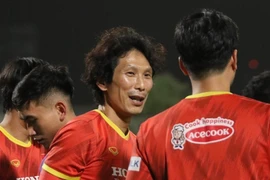 HLV Gong Oh-kyun đặc cách nhóm cầu thủ U23 vừa giành HCV