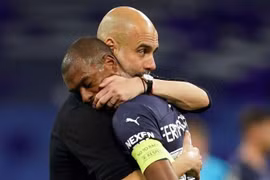 Pep Guardiola nói lời cay đắng khi Man City dừng bước ở bán kết