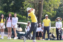 Nguyễn Anh Minh lập kỷ lục vô địch Tiền Phong Golf Championship 2022