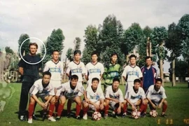 Ảnh độc thời còn ở Nam Định của HLV vừa đánh bại Argentina 