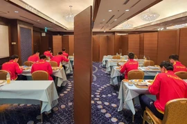 Cận cảnh phòng ăn như phòng họp của ĐT Việt Nam tại Tokyo
