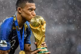 Bao nhiêu đội từng bảo vệ thành công chức vô địch World Cup?