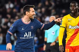 Messi vô địch Ligue 1 cùng PSG