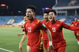 Thắng đậm Trung Quốc, ĐT Việt Nam tưng bừng mở tiệc đầu năm mới