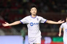 CLB Công an Hà Nội chiêu mộ học trò thân tín thầy Park