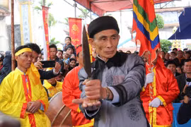 Hội Minh Thề: "Dĩ công vi tư, trời đất đả tử"!