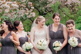 Phù dâu... 89 tuổi