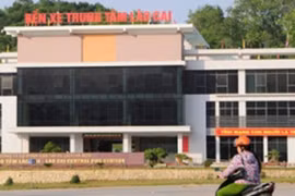 Doanh nghiệp vận tải từ chối về bến mới