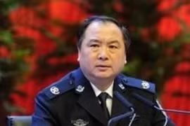 2 thân tín của Chu Vĩnh Khang bị cáo buộc nhận hối lộ