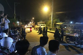 Đi bộ trên đường, người đàn ông bị tập kích, giết hại dã man