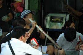 Ngả nghiêng thuốc lào "chiêu" mía đá