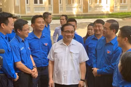 Trẻ hóa không có nghĩa là chạy theo số lượng