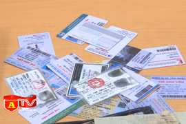 Cảnh báo tình trạng sử dụng giấy tờ giả để thi hộ