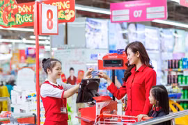 "Đại hỷ xuân 2017"-Chương trình siêu khuyến mại của Vingroup Card