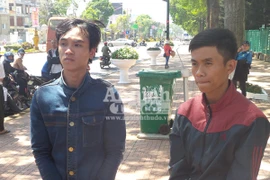 Nhóm cướp manh động, cắt đứt gân tay một cô gái để cướp tài sản