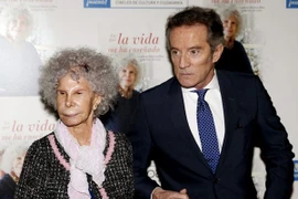 Nữ công tước siêu giàu và lập dị của Tây Ban Nha qua đời