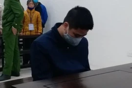 Tranh giành đón khách, lái “xe ôm” đâm chết đồng nghiệp