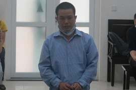 Bị chậm trả tiền, mang dao bầu đến "xử" bà lão “cầm họ”