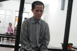 Phóng hỏa đốt nhà tình địch vì bị “nẫng” mất vợ và bị làm nhục trước dân làng 