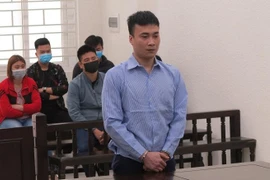 Đối tượng đâm người đi đường vì “ngáo rượu” 