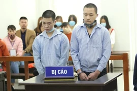 Gây án xong, kẻ sát nhân đi mua sắm quần áo và chơi game