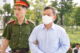 Vụ Tập đoàn Phúc Sơn: Lời khai nhận tiền hối lộ của nhóm cựu lãnh đạo tỉnh Quảng Ngãi 