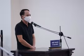 Chủ mới căn biệt thự trong vụ Ethanol bật khóc, muốn bồi thường thay Trịnh Xuân Thanh và đồng phạm