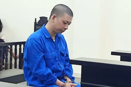 Nhân viên bưu điện chiếm đoạt tiền của cán bộ hưu trí