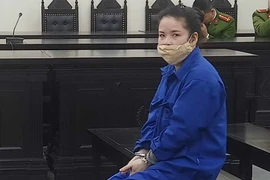 “Nữ quái” mang án tù vẫn mạo nhận cán bộ Bộ Tài chính lừa "chạy" dự án và mua bán nhà