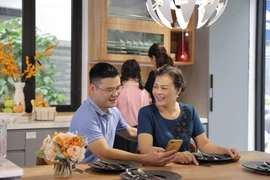 Xuất hiện kênh thương mại điện tử của người Việt chỉ bán hàng 100% chính hãng, tập trung khuyến mại cho người dùng