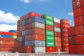 Viện lý do mang tiền tỷ đi “quan hệ” để chiếm đoạt