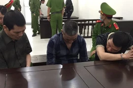 Đối tượng “đào tẩu” khi bị áp giải tới Tòa án Hà Đông lĩnh thêm án mới