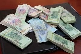 Nhân viên ngân hàng chiếm đoạt hàng trăm triệu đồng bằng mánh 'chạy' án treo