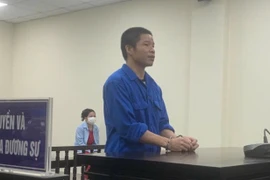 Chia tay đòi quà không được, gã đàn ông dùng dao tấn công “tình cũ”