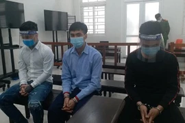 Nam thanh niên bị chém suýt chết bằng chính thanh đao của mình