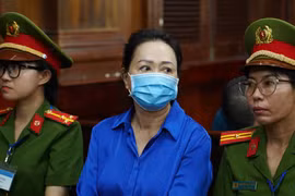 Bà chủ Vạn Thịnh Phát Trương Mỹ Lan và 33 bị cáo hầu tòa ở vụ án lừa đảo hàng chục nghìn bị hại